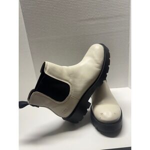 UGG Ashton Chelsea Boots Bright White Leather Lug Sole 1115891 Womens 10